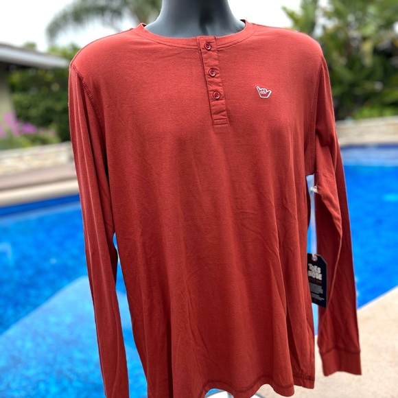 Toes on the Nose Hang Loose Henley - Picture 14 of 16